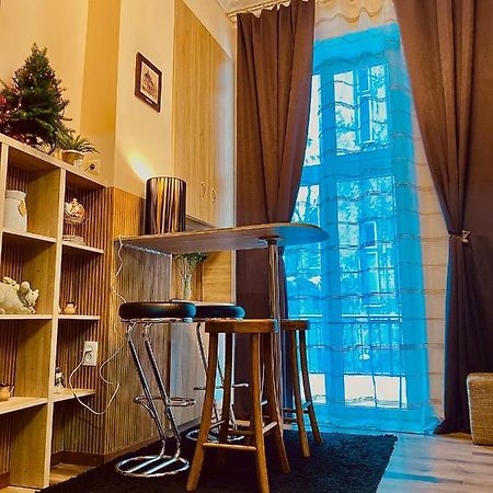 Apartment On Pekarska Street Lviv Ngoại thất bức ảnh